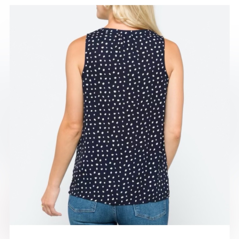 Mix by 41 Hawthorn Mclean Split Neck Sleeveless Blouse - Picture 9 of 10